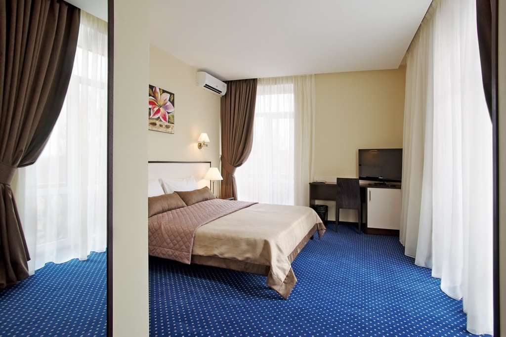 Teatralny Hotel Zaporizhia Zimmer foto